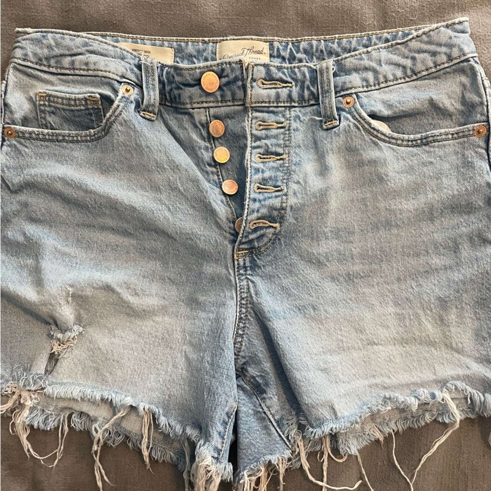 Universal Thread button fly jean shorts